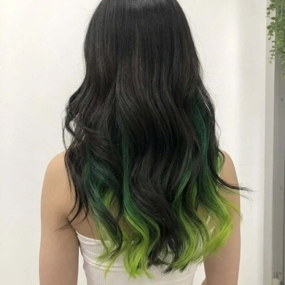 Bellami Silk Seam 18inch Human Hair Extension Black and Green Ombre